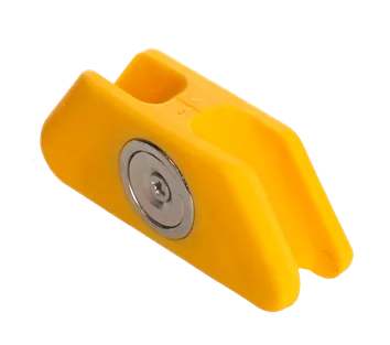 Ratchet Strap Magnet Application Aid