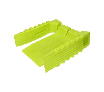 Wreckmaster · Interlocking Plastic Skates · Green