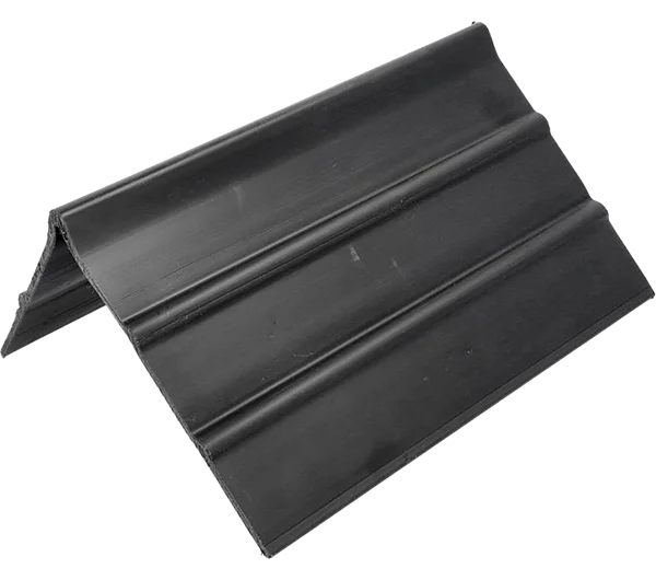 795mm · Plastic Corner Protector · Black